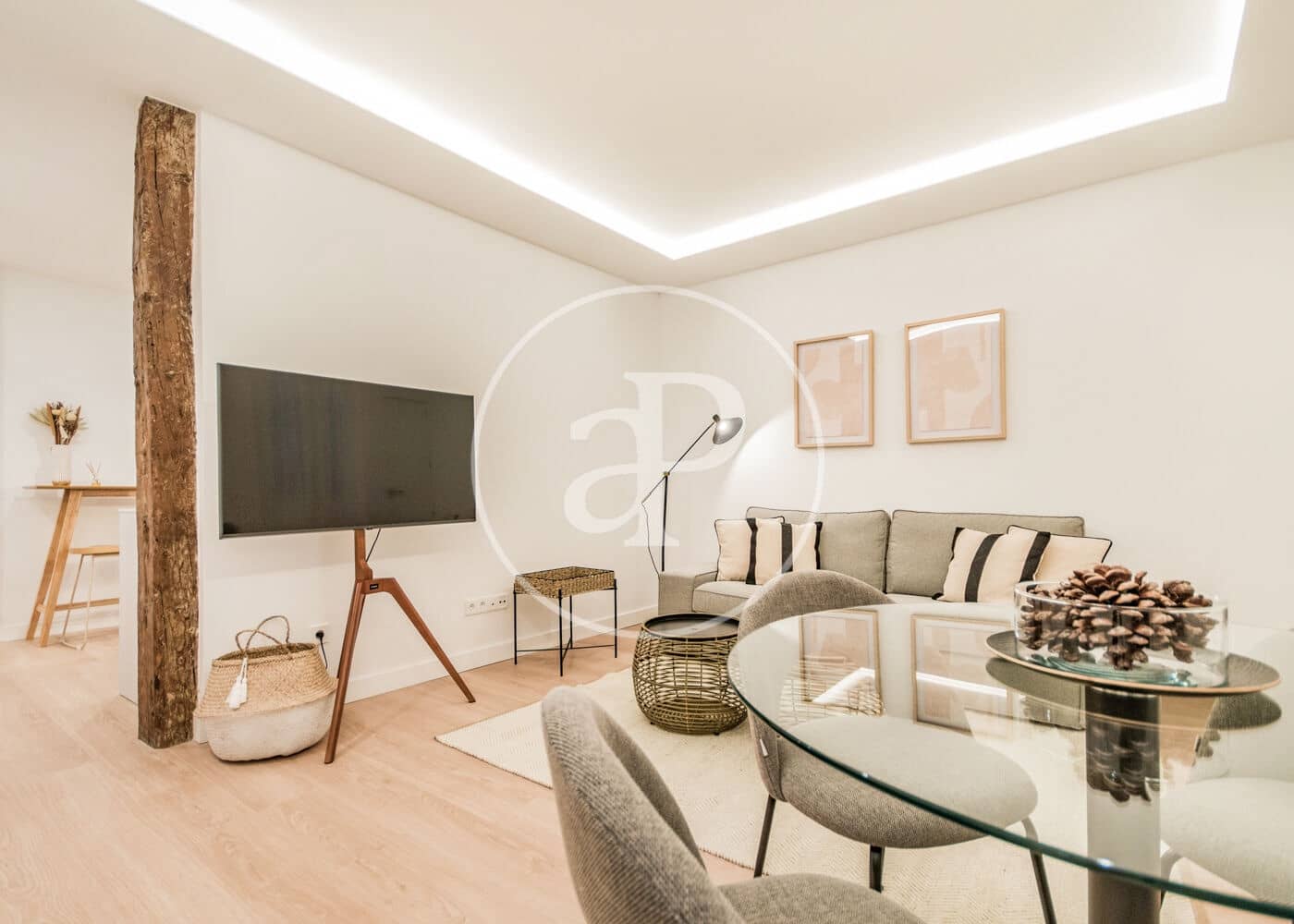 2 soverom Leilighet til leie i Madrid by - € 3 600 (Ref: 8726395)