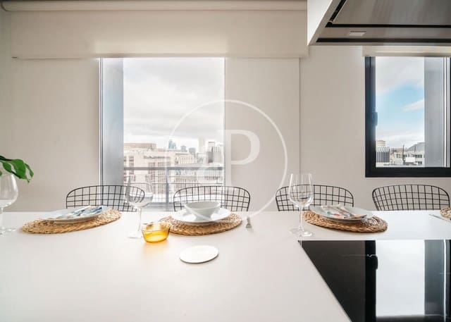 1 soveværelse Lejlighed til leje i Almagro, Madrid by - € 4.950 (Ref: 8726398)