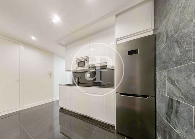 1 quarto Apartamento para arrendar em Sol, Madrid cidade - 2 215 € (Ref: 8726402)