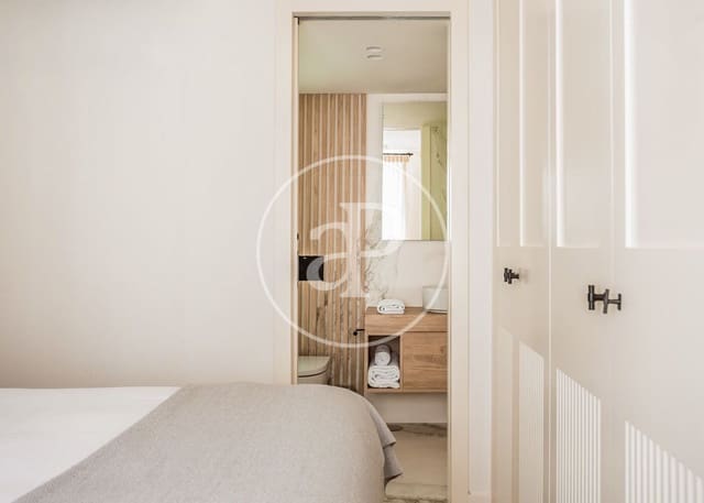 Appartement de 3 chambres à louer à Goya, Madrid ville - 6 500 € (Ref: 8726409)