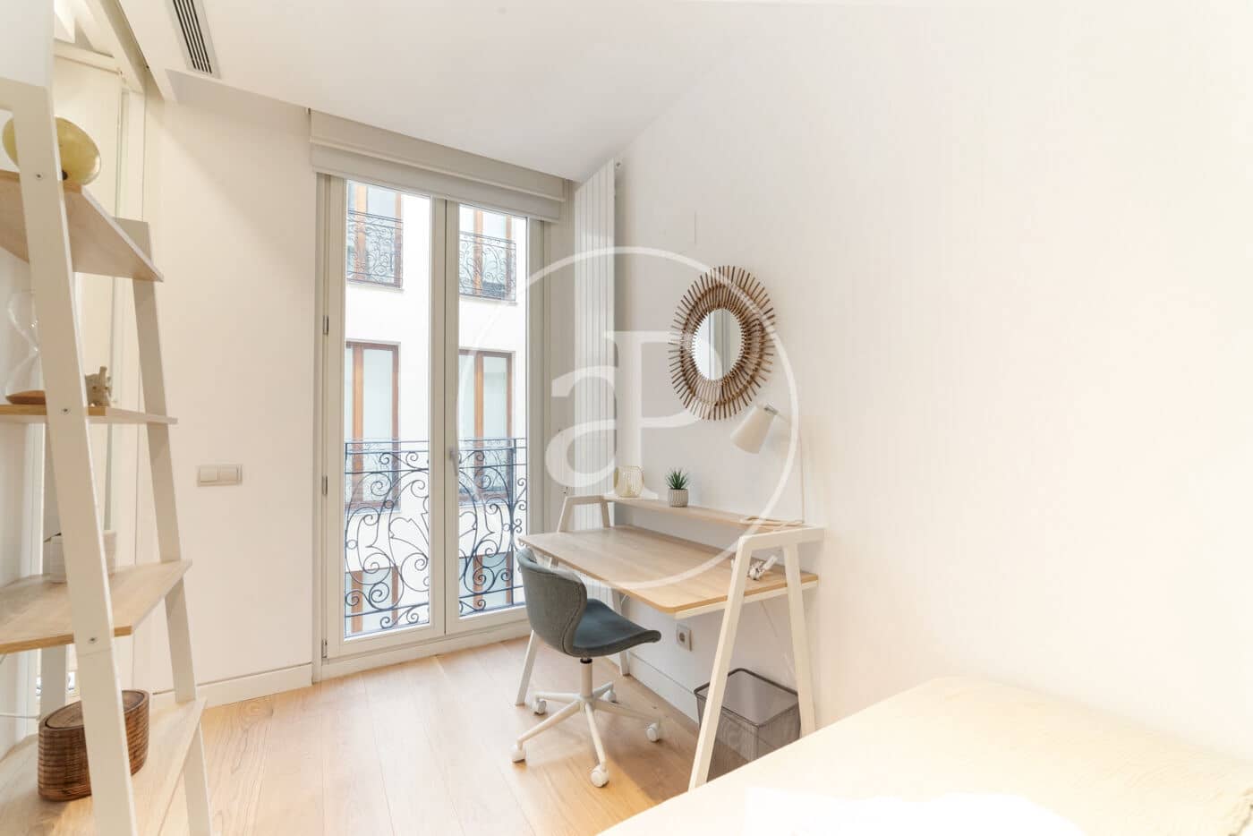 2 Zimmer Apartment zu vermieten in Madrid Stadt mit Garage - 3.750 € (Ref: 8726411)