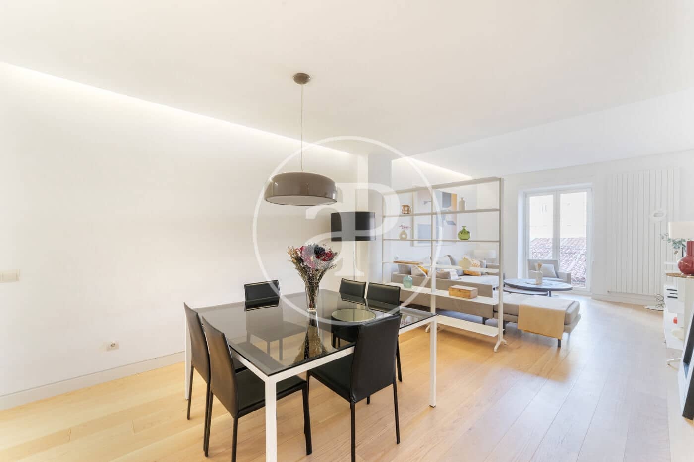 2 Zimmer Apartment zu vermieten in Madrid Stadt mit Garage - 3.750 € (Ref: 8726411)