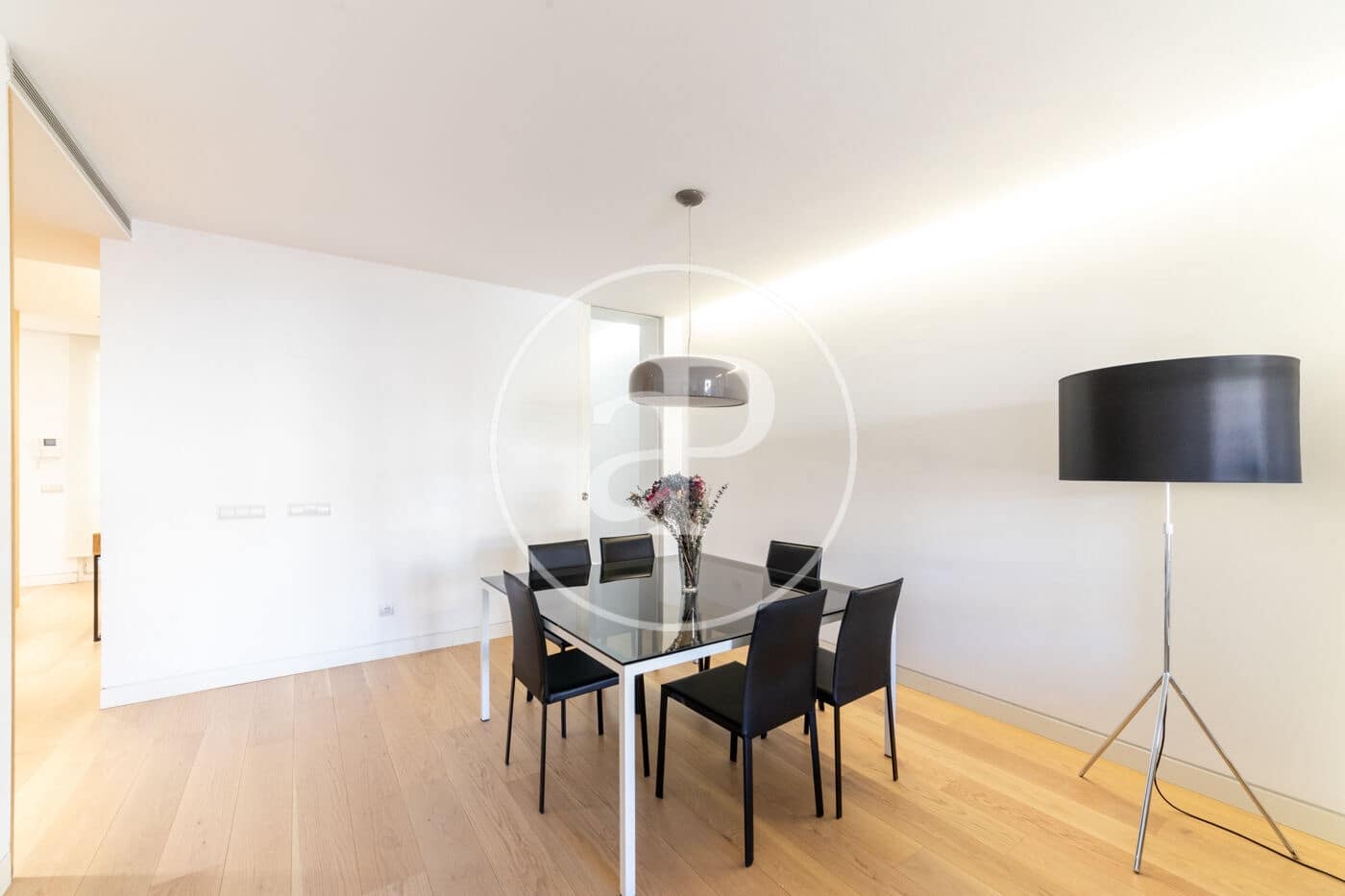 2 Zimmer Apartment zu vermieten in Madrid Stadt mit Garage - 3.750 € (Ref: 8726411)