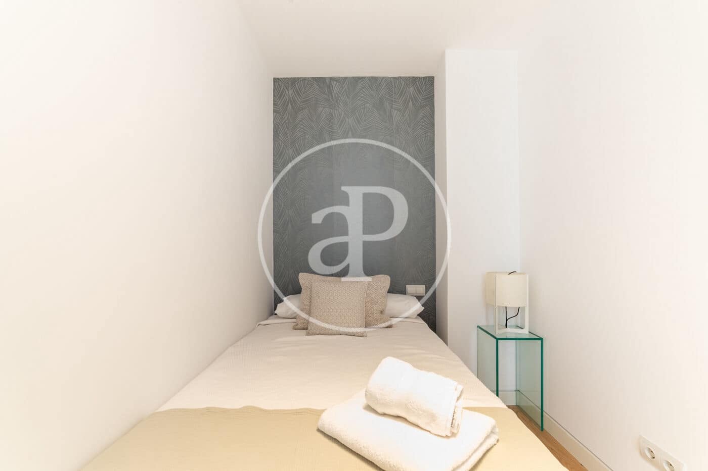 2 Zimmer Apartment zu vermieten in Madrid Stadt mit Garage - 3.750 € (Ref: 8726411)