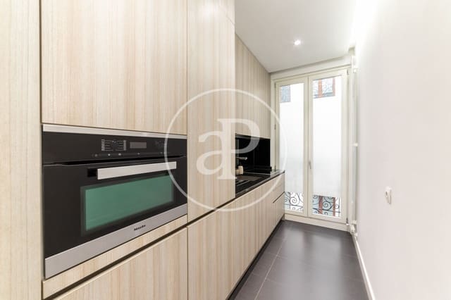 2 Zimmer Apartment zu vermieten in Almagro, Madrid Stadt mit Garage - 3.750 € (Ref: 8726411)