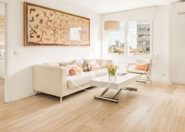 3 soveværelse Lejlighed til leje i Castillejos, Madrid by - € 3.250 (Ref: 8726412)