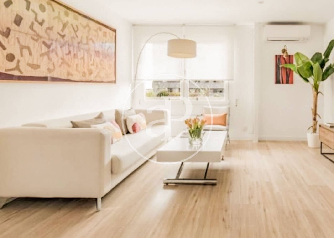 3 soveværelse Lejlighed til leje i Madrid by - € 3.250 (Ref: 8726412)