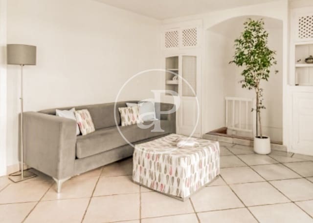 3 soveværelse Lejlighed til leje i Castillejos, Madrid by - € 3.250 (Ref: 8726412)