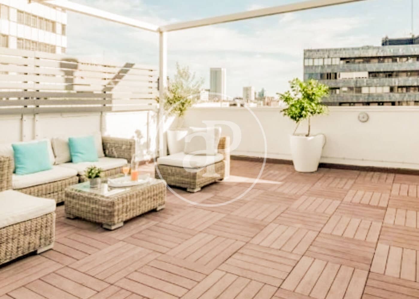 3 soveværelse Lejlighed til leje i Madrid by - € 3.250 (Ref: 8726412)