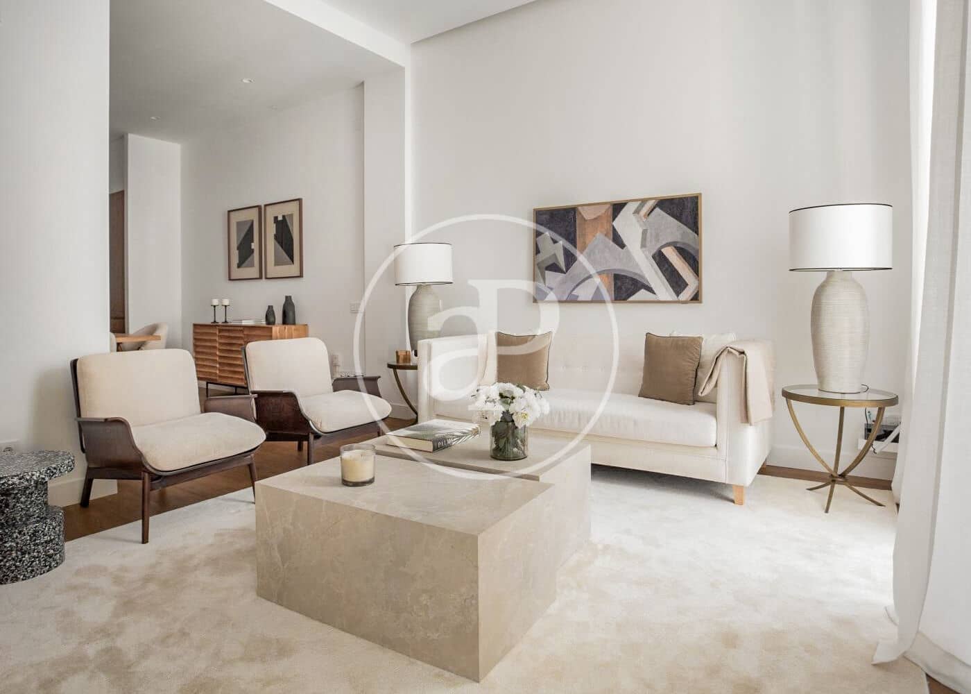 3 slaapkamer Appartement te huur in Madrid stad - € 7.300 (Ref: 8726413)