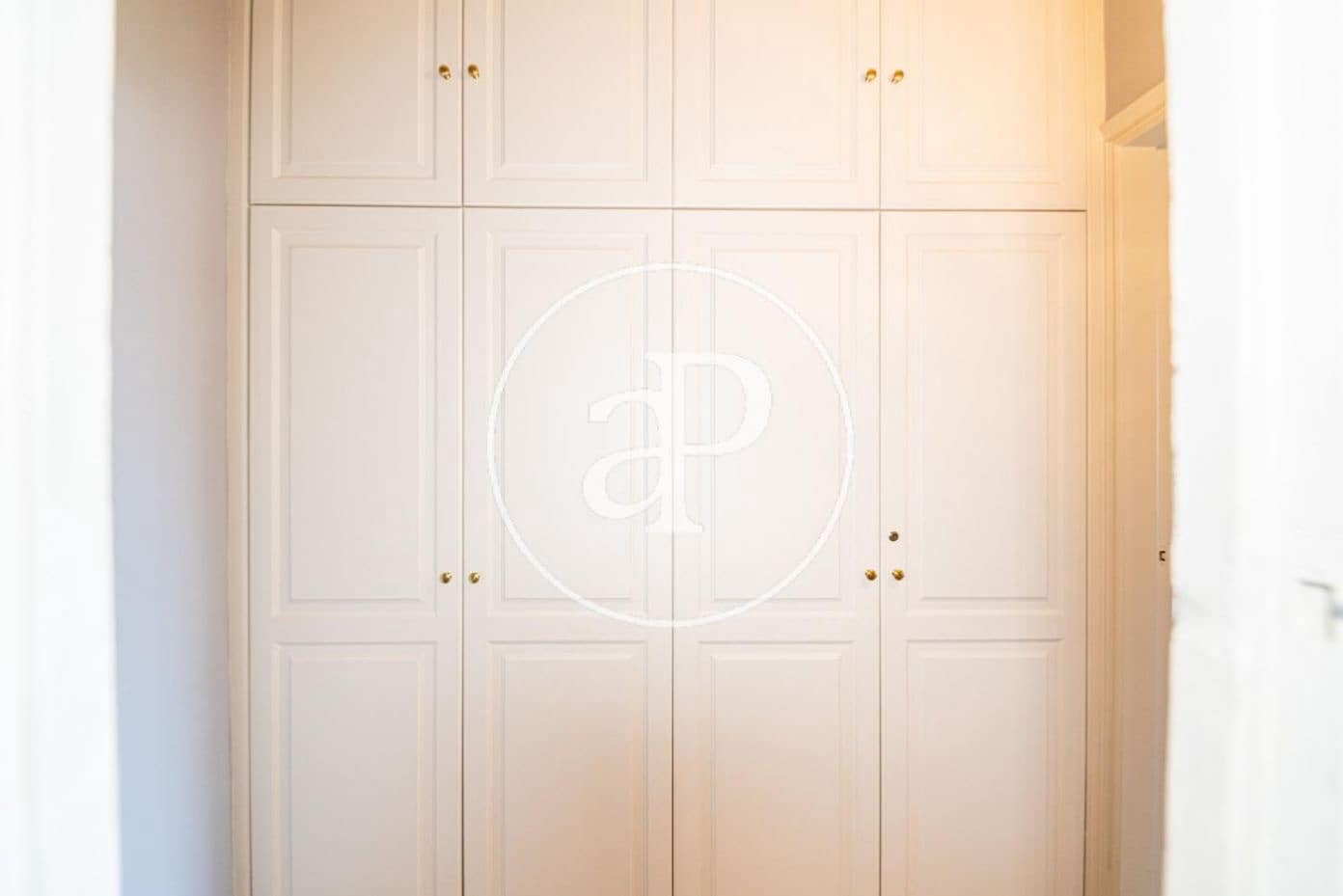 5 soveværelse Lejlighed til leje i Madrid by - € 15.000 (Ref: 8726419)