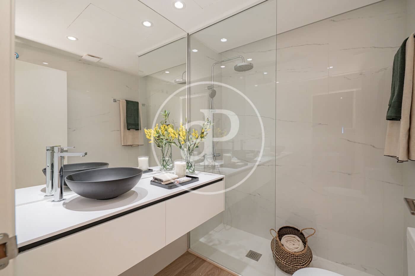 1 soverom Leilighet til leie i Madrid by med svømmebasseng - € 2 300 (Ref: 8726420)