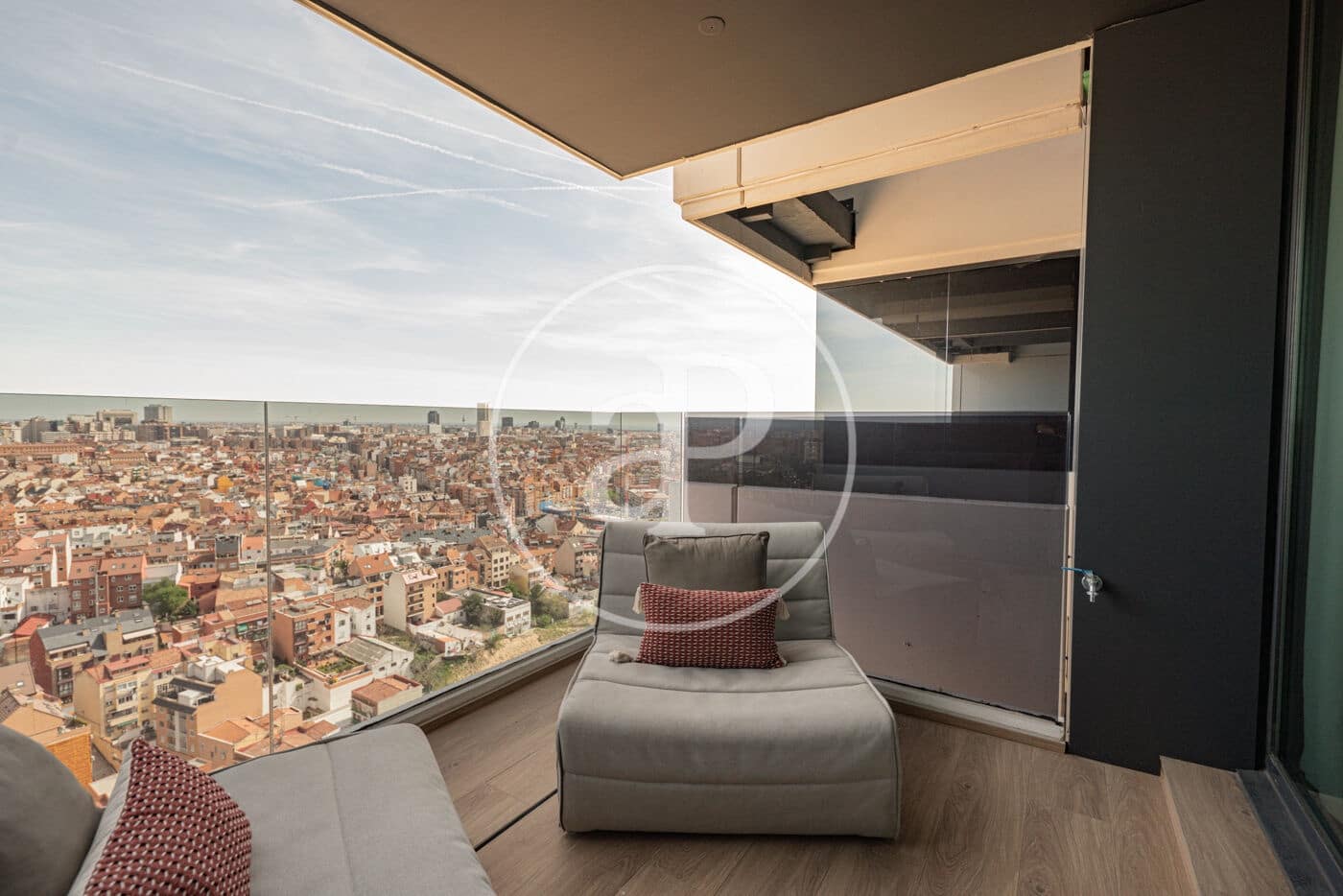 1 soverom Leilighet til leie i Madrid by med svømmebasseng - € 2 300 (Ref: 8726420)