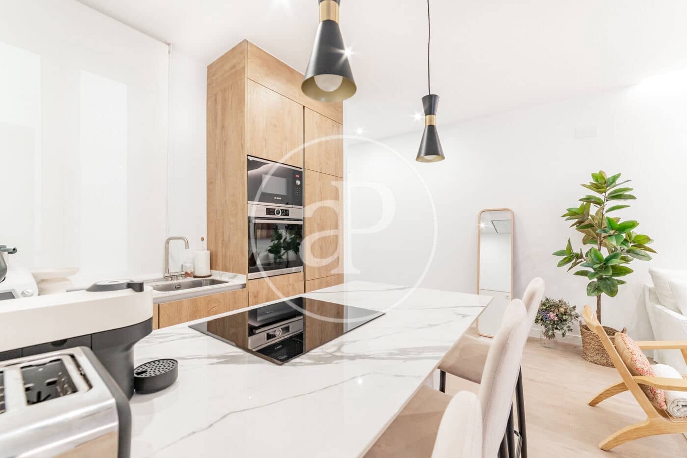 2 bedroom Apartment for rent in Madrid city - € 4,000 (Ref: 8726421)