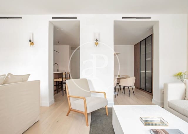 2 quarto Apartamento para arrendar em Trafalgar, Madrid cidade - 4 800 € (Ref: 8726422)