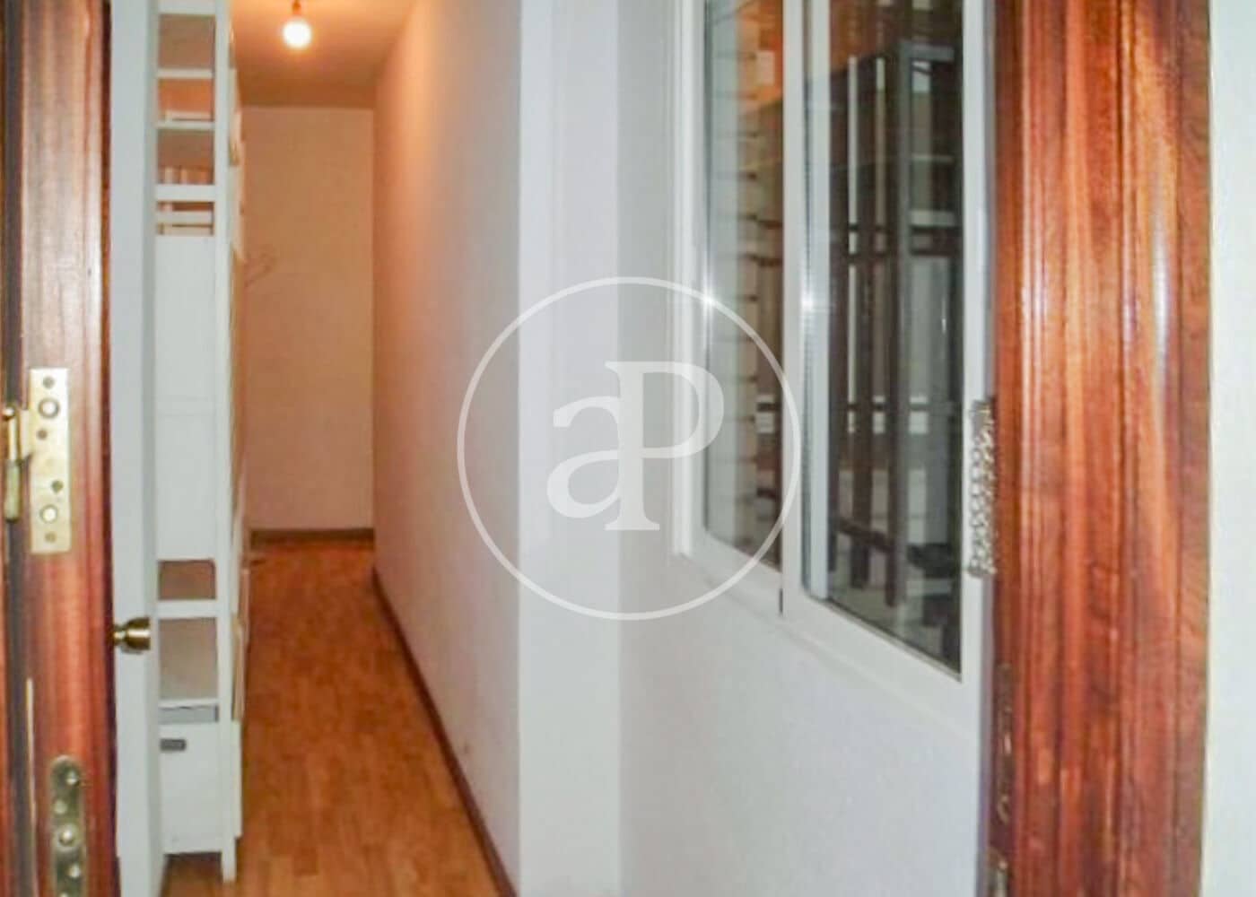 Appartement de 2 chambres à louer à Madrid ville - 2 000 € (Ref: 8726423)