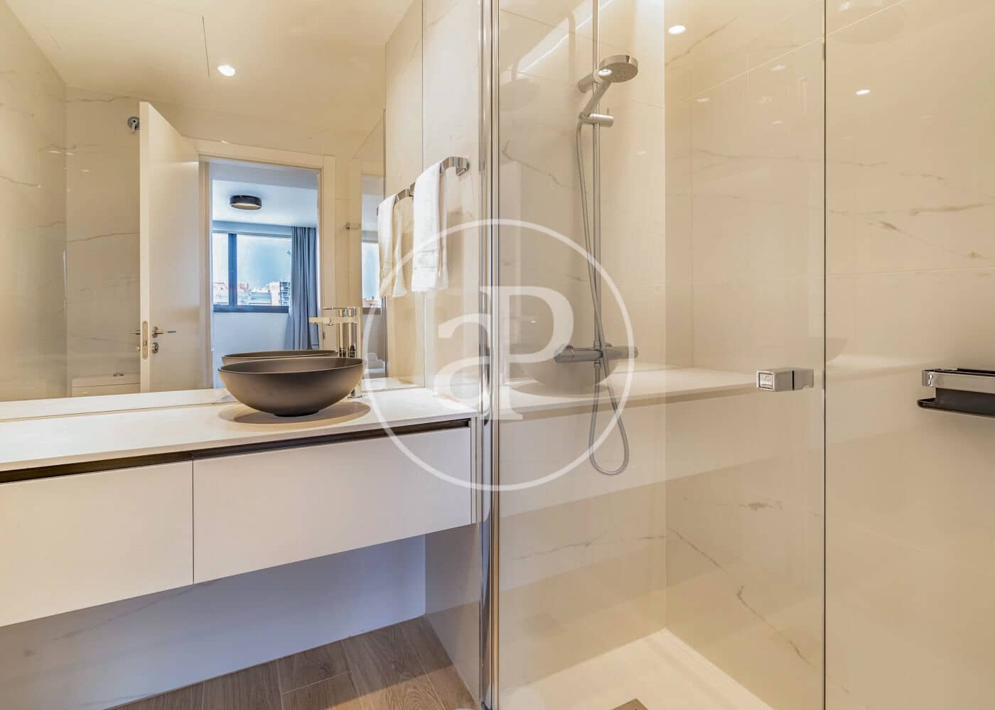 Appartement de 1 chambre à louer à Madrid ville avec piscine - 2 250 € (Ref: 8726425)