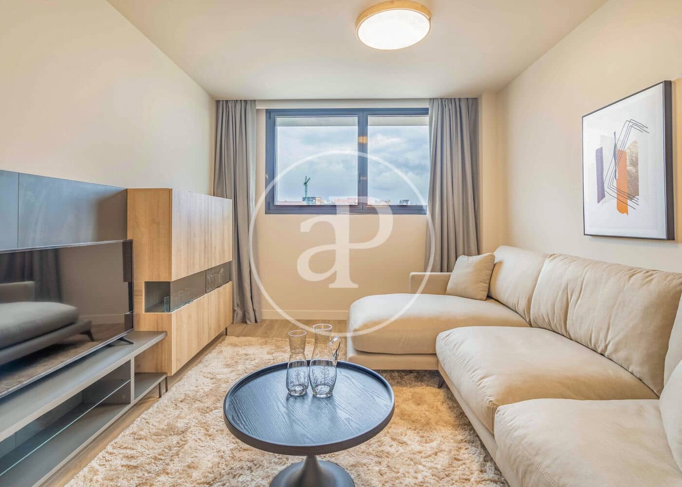 Appartement de 1 chambre à louer à Madrid ville avec piscine - 2 250 € (Ref: 8726425)