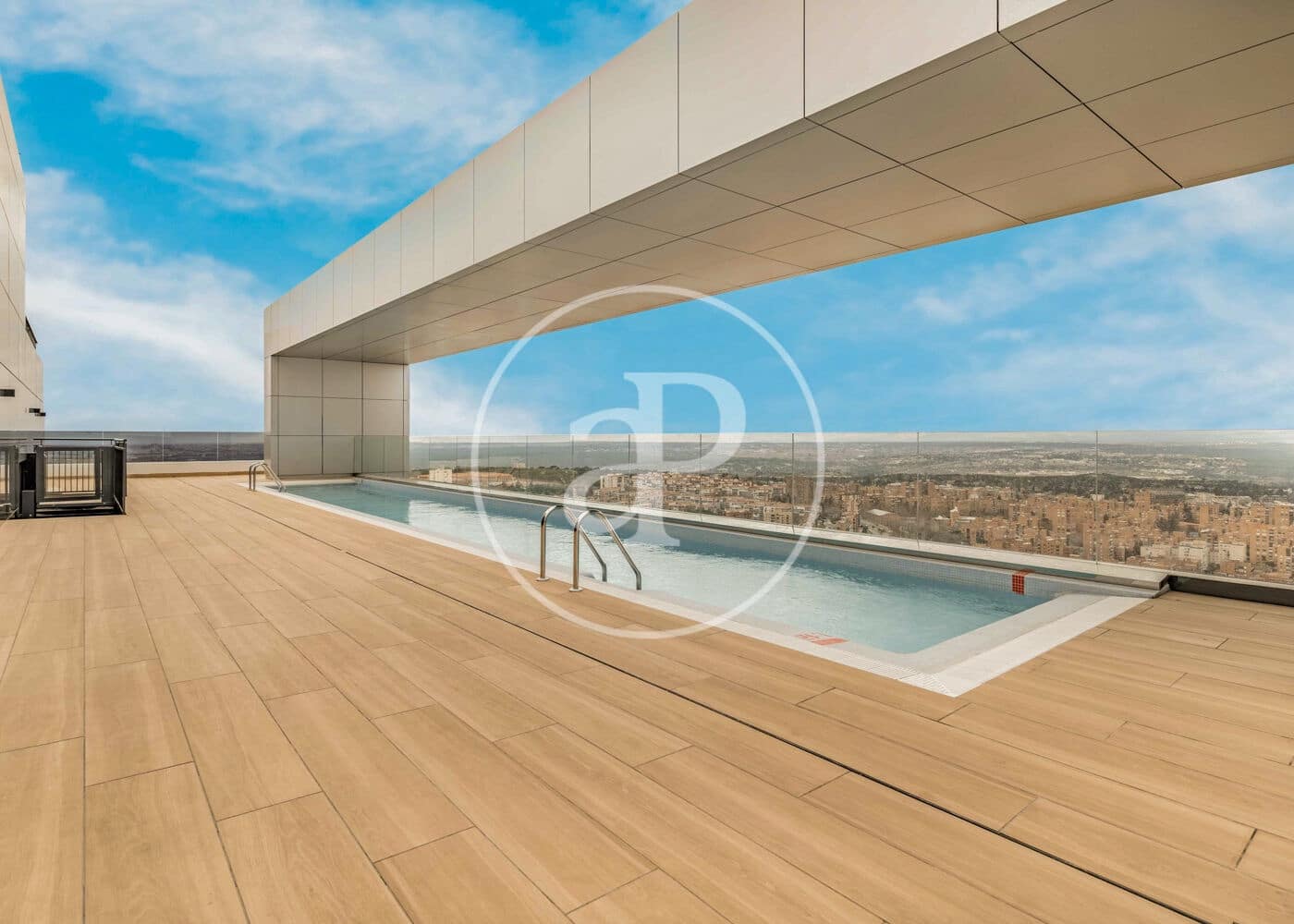 Appartement de 1 chambre à louer à Madrid ville avec piscine - 2 250 € (Ref: 8726425)