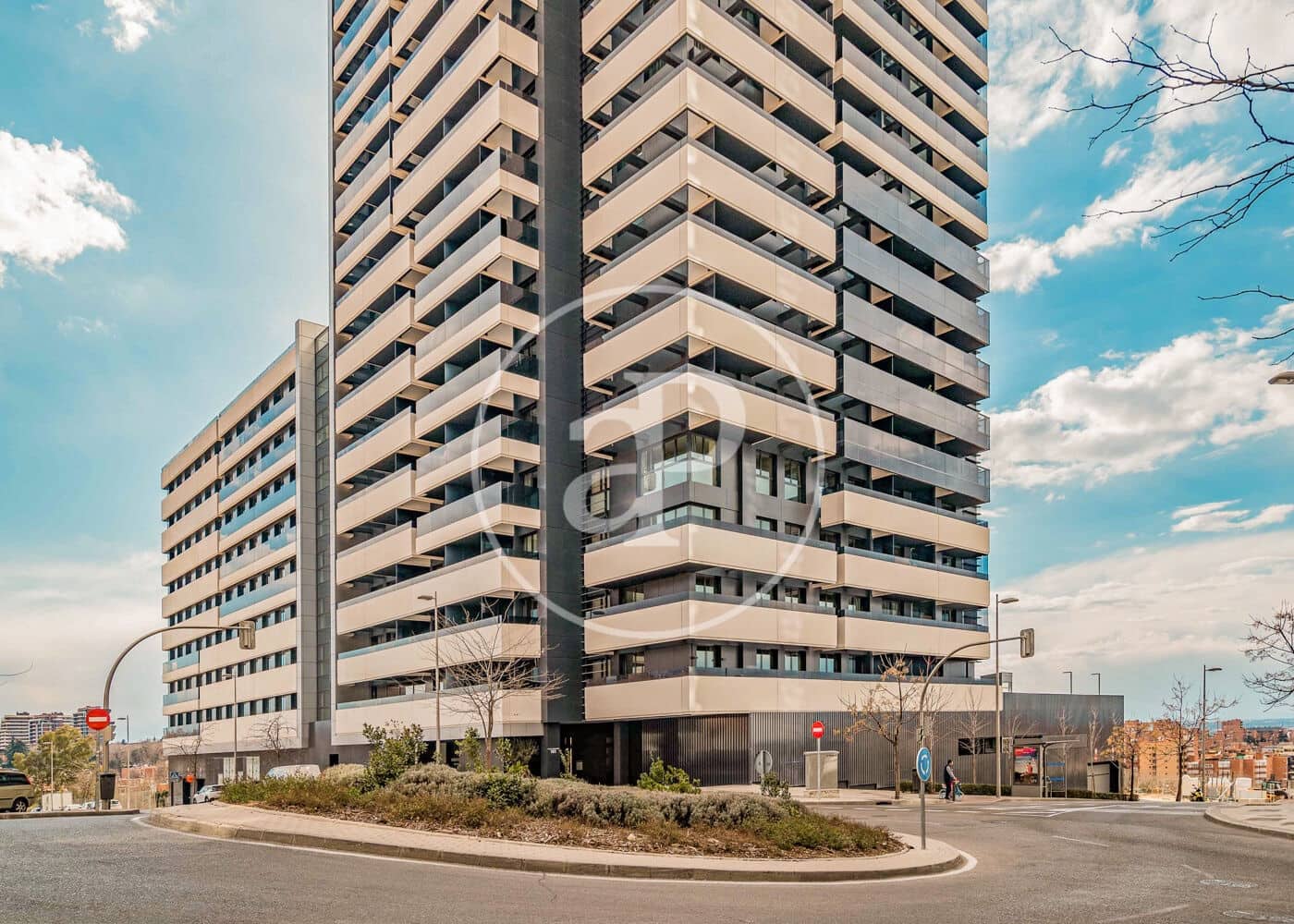 Appartement de 1 chambre à louer à Madrid ville avec piscine - 2 250 € (Ref: 8726425)