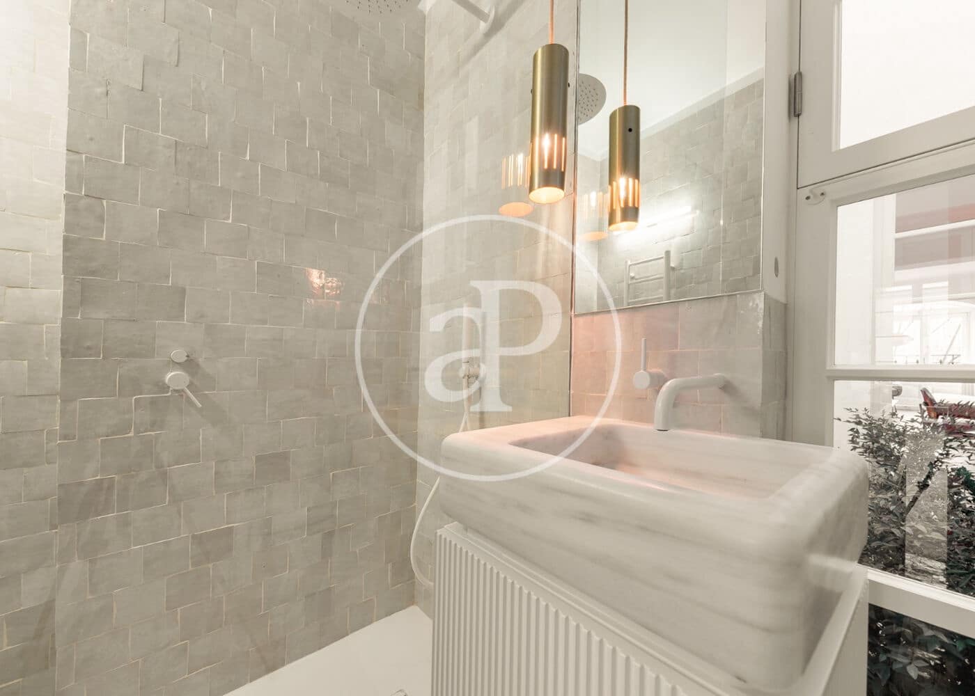 4 soveværelse Lejlighed til leje i Madrid by - € 12.000 (Ref: 8726426)