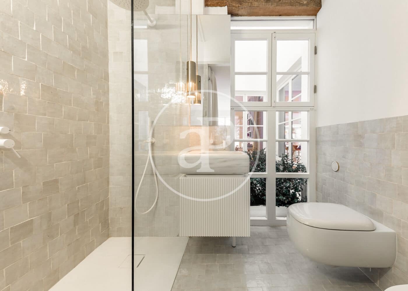 4 soveværelse Lejlighed til leje i Madrid by - € 12.000 (Ref: 8726426)