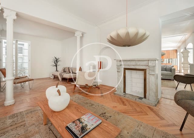 4 soveværelse Lejlighed til leje i Recoletos, Madrid by - € 12.000 (Ref: 8726426)