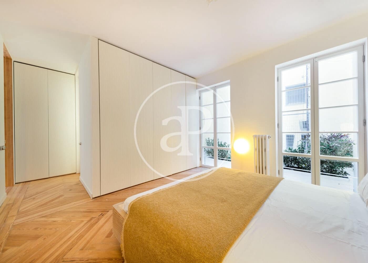 4 soveværelse Lejlighed til leje i Madrid by - € 12.000 (Ref: 8726426)