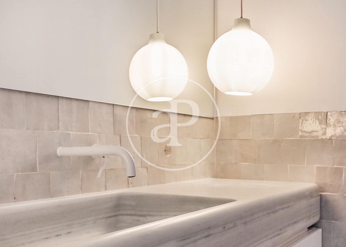 4 soveværelse Lejlighed til leje i Madrid by - € 12.000 (Ref: 8726426)