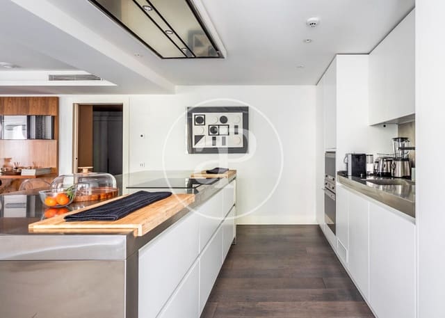 3 soverom Leilighet til leie i Justicia, Madrid by - € 10 600 (Ref: 8726430)