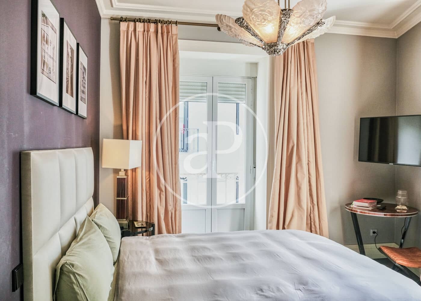 2 soverom Leilighet til leie i Madrid by - € 5 350 (Ref: 8726431)