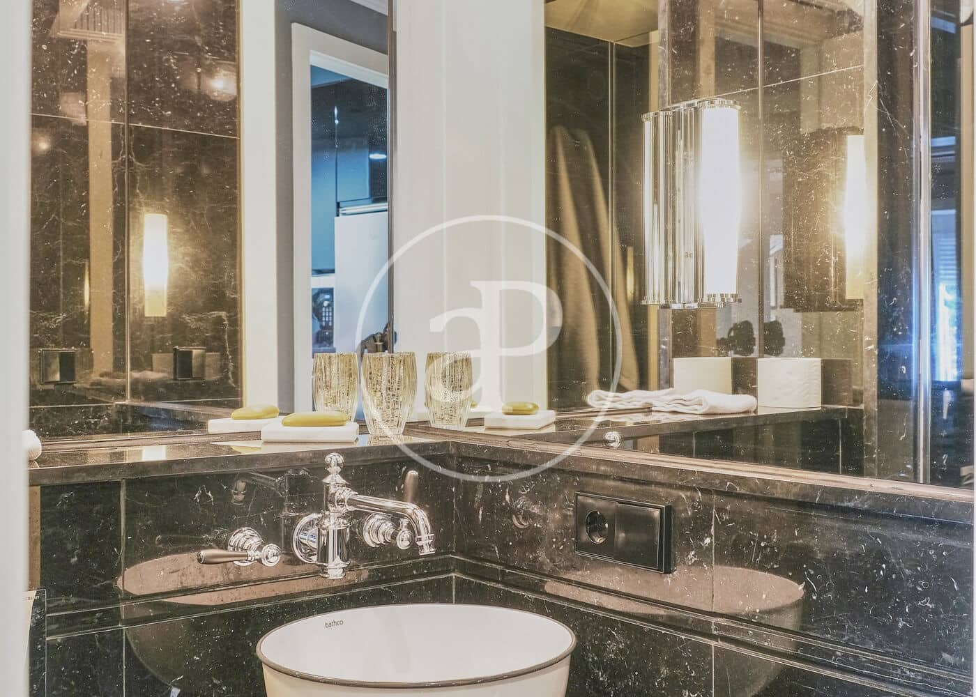 2 soverom Leilighet til leie i Madrid by - € 5 350 (Ref: 8726431)