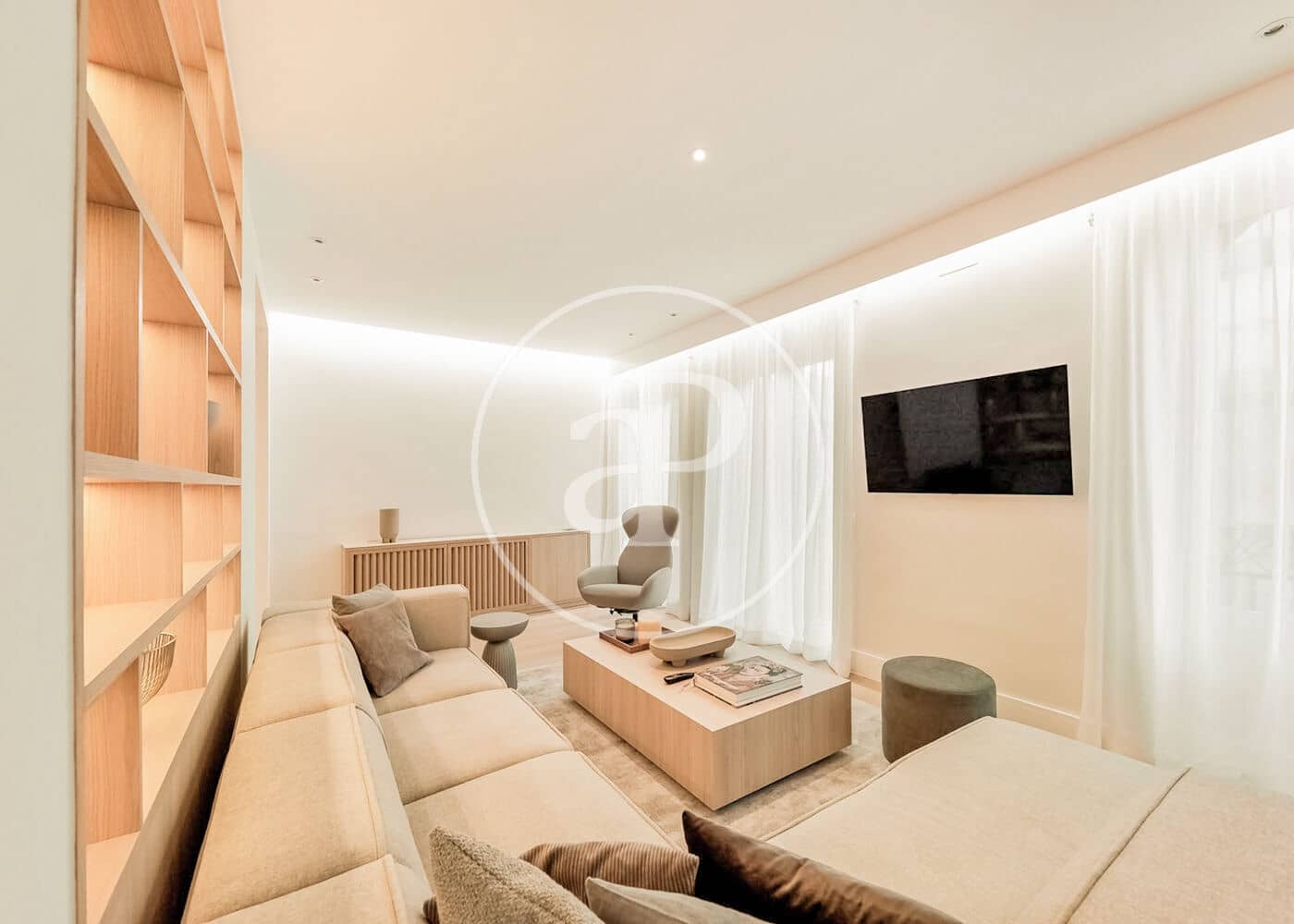 Appartement de 3 chambres à louer à Madrid ville - 7 300 € (Ref: 8726432)