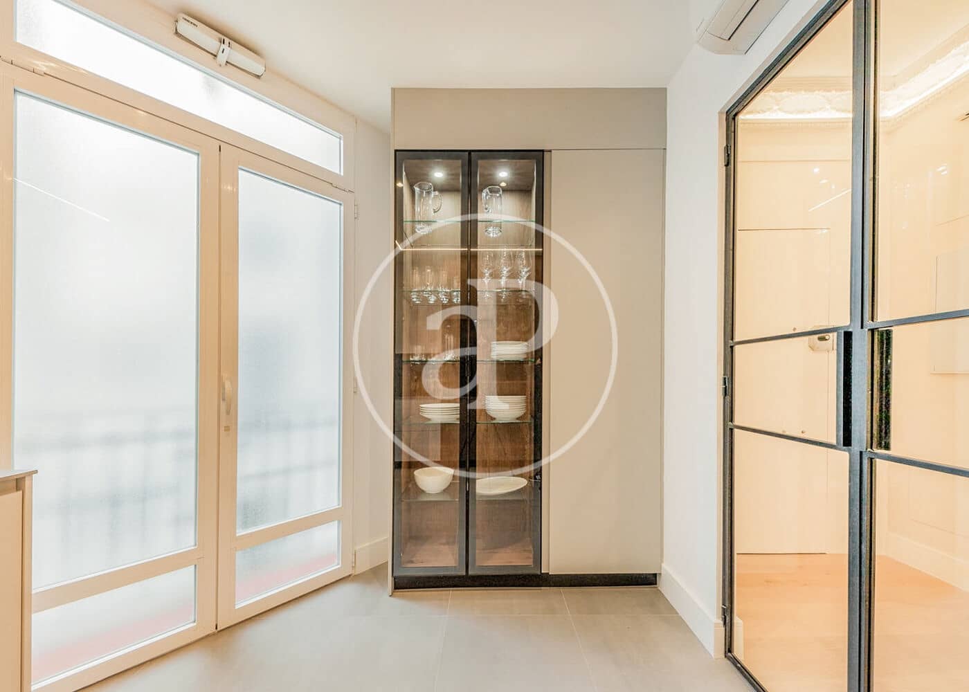 Appartement de 3 chambres à louer à Madrid ville - 7 300 € (Ref: 8726432)