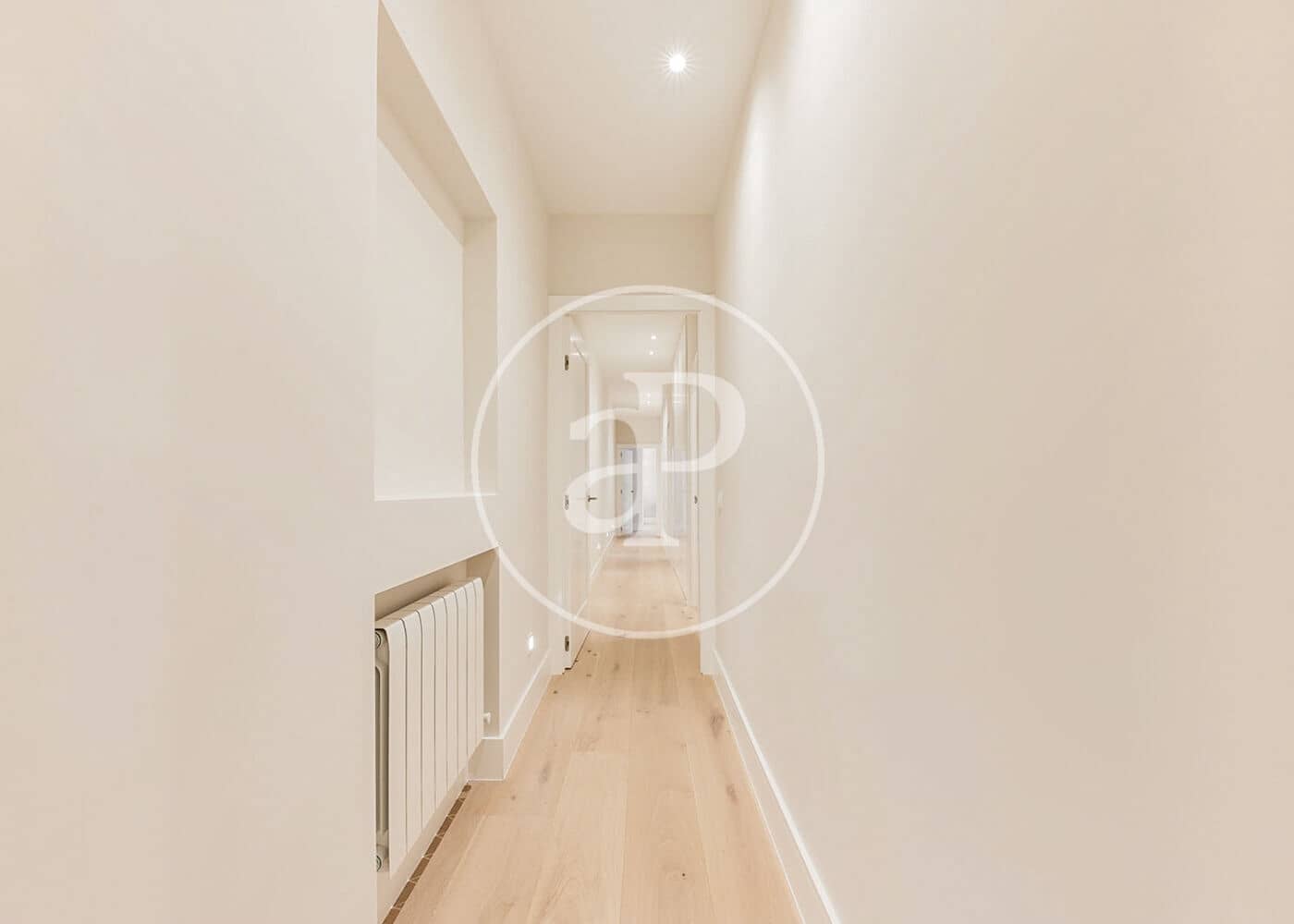 Appartement de 3 chambres à louer à Madrid ville - 7 300 € (Ref: 8726432)