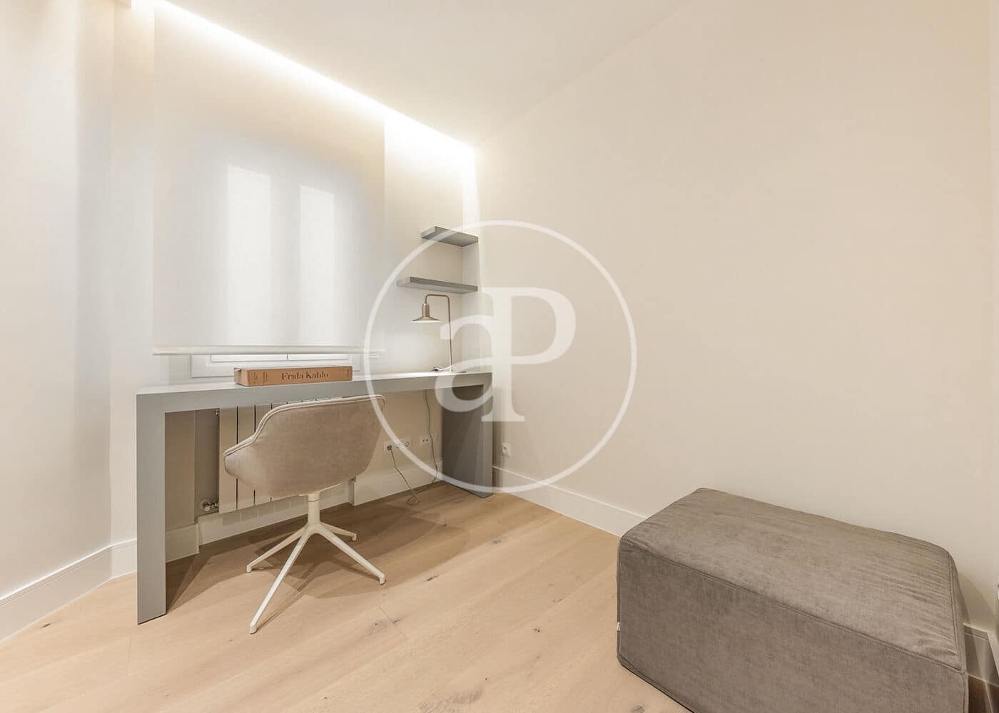 Appartement de 3 chambres à louer à Madrid ville - 7 300 € (Ref: 8726432)
