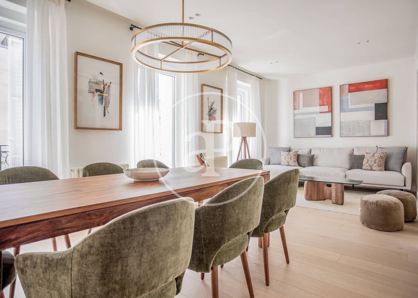 3 soveværelse Lejlighed til leje i Madrid by - € 7.800 (Ref: 8726437)