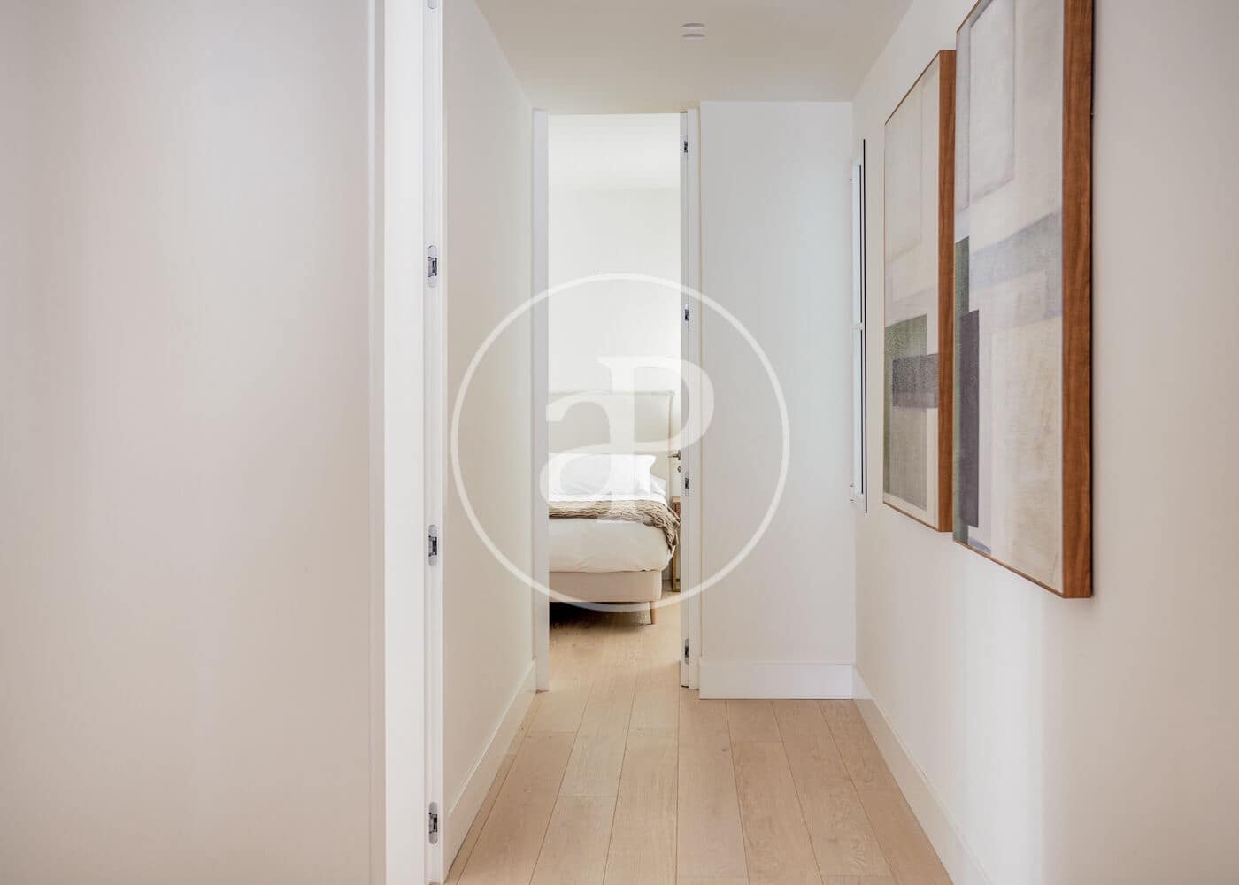 3 soveværelse Lejlighed til leje i Madrid by - € 7.800 (Ref: 8726437)