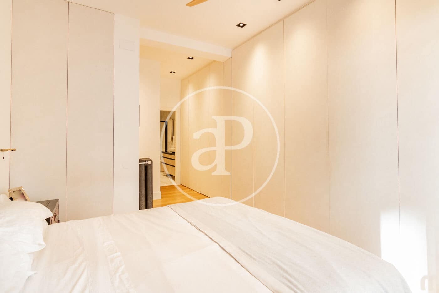 3 soverom Leilighet til leie i Madrid by - € 5 700 (Ref: 8726451)