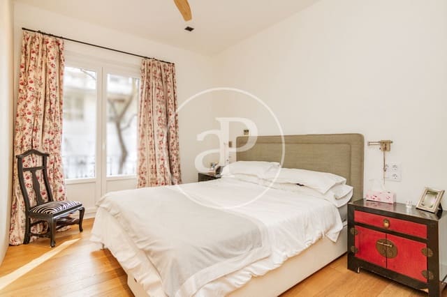 3 quarto Apartamento para arrendar em Goya, Madrid cidade - 5 700 € (Ref: 8726451)