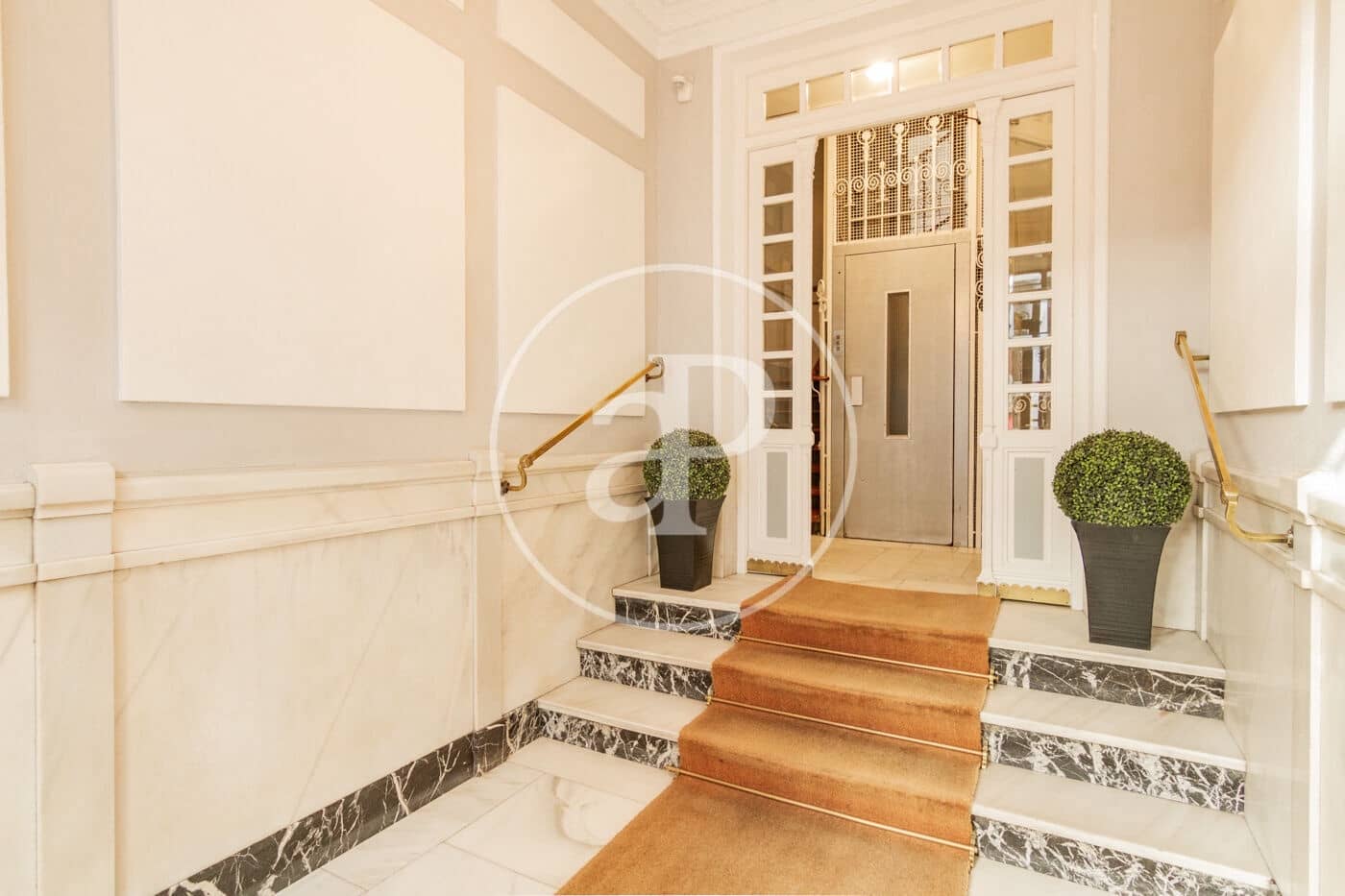 3 soverom Leilighet til leie i Madrid by - € 5 700 (Ref: 8726451)