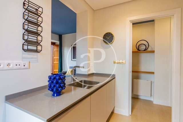 2 camera da letto Appartamento da affittare in Universidad, Madrid città - 3.400 € (Rif: 8726464)