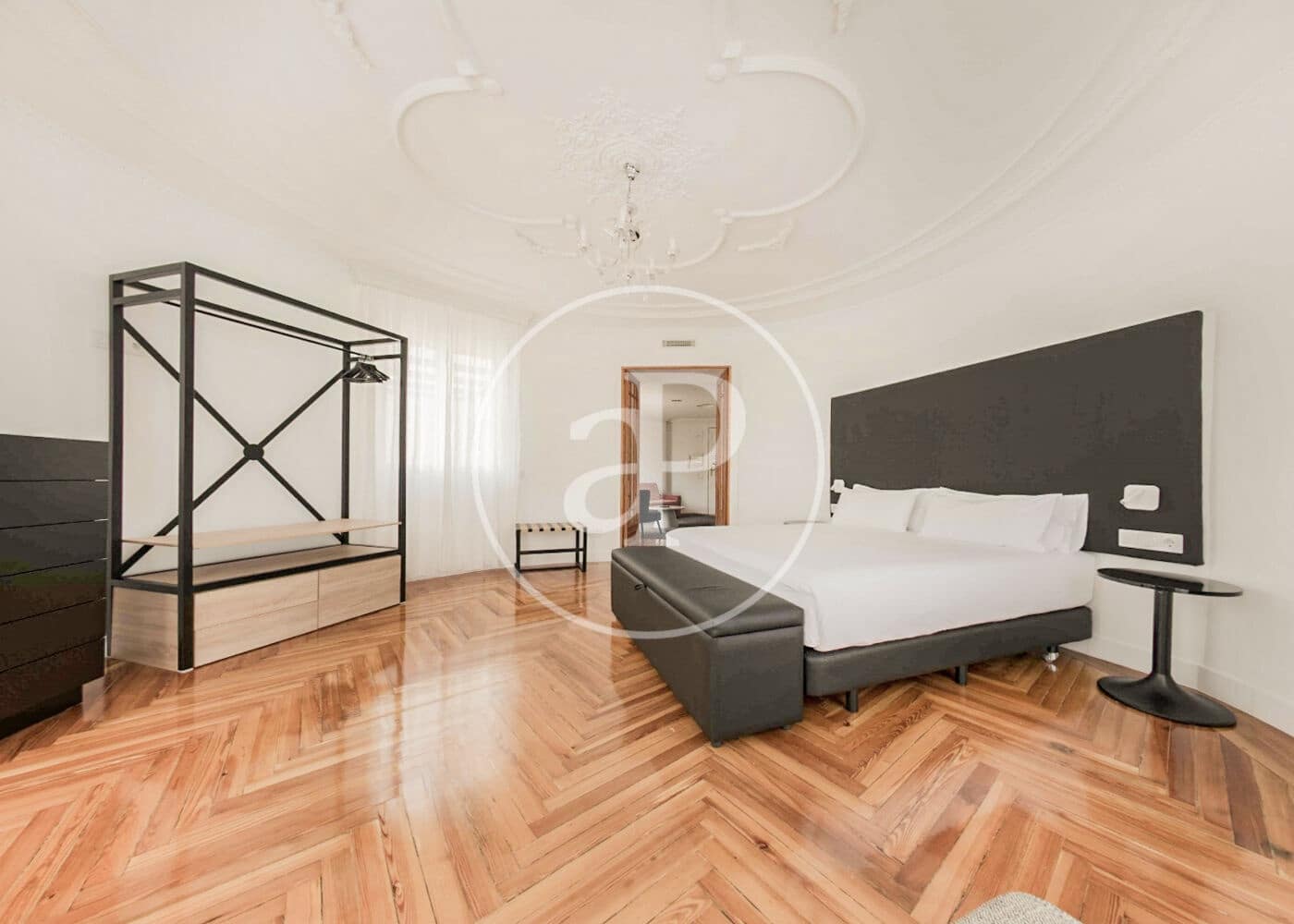 1 sypialnia Penthouse do wynajęcia w Miasto Madryt - 2 935 € (Ref: 8726467)