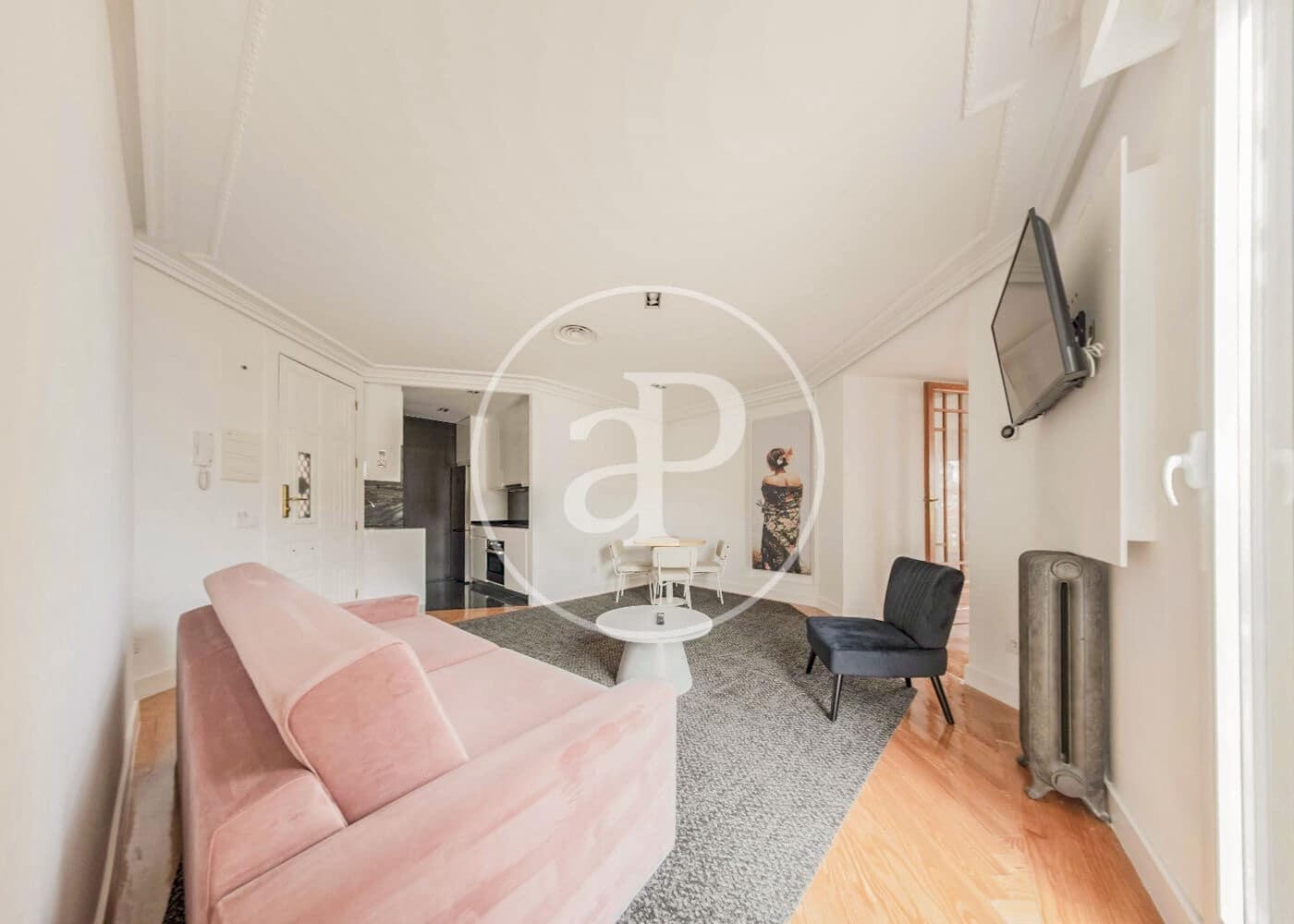 1 sypialnia Penthouse do wynajęcia w Miasto Madryt - 2 935 € (Ref: 8726467)