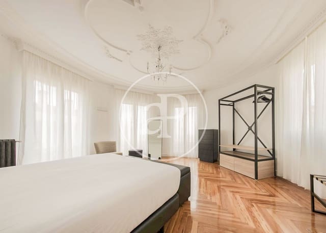 1 quarto Penthouse para arrendar em Sol, Madrid cidade - 2 935 € (Ref: 8726467)