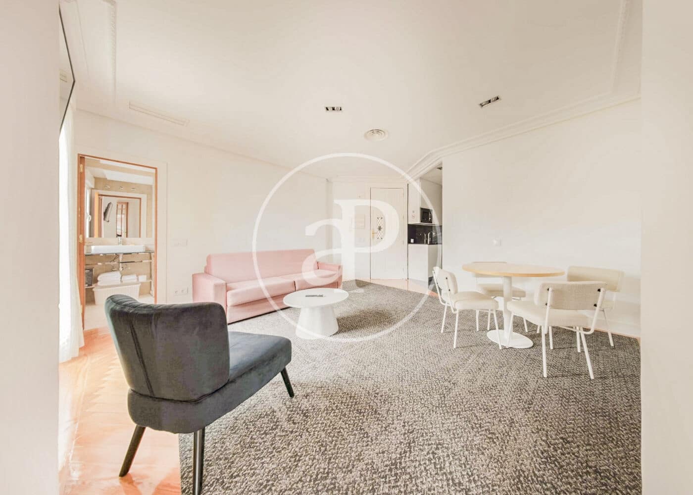 1 sypialnia Penthouse do wynajęcia w Miasto Madryt - 2 935 € (Ref: 8726467)