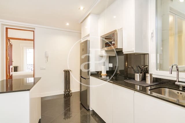 1 quarto Apartamento para arrendar em Sol, Madrid cidade - 2 755 € (Ref: 8726469)