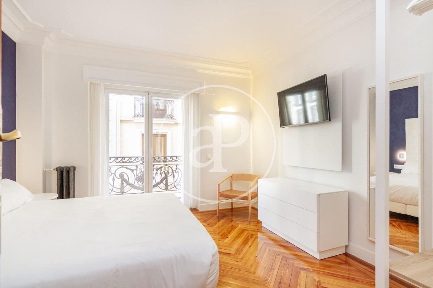 1 quarto Apartamento para arrendar em Madrid cidade - 2 755 € (Ref: 8726469)