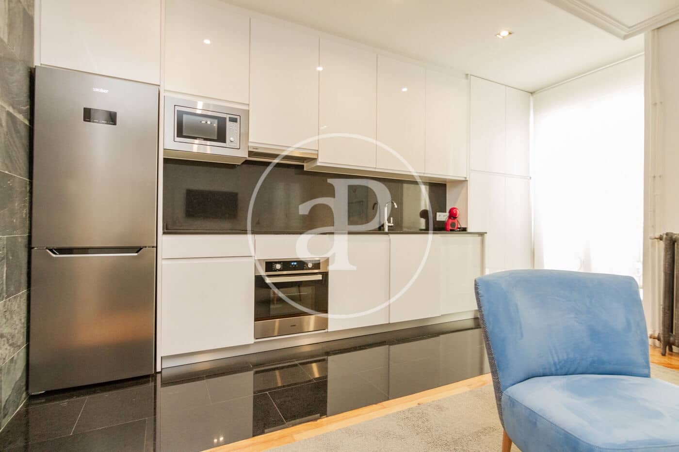 1 soveværelse Lejlighed til leje i Madrid by - € 2.625 (Ref: 8726471)