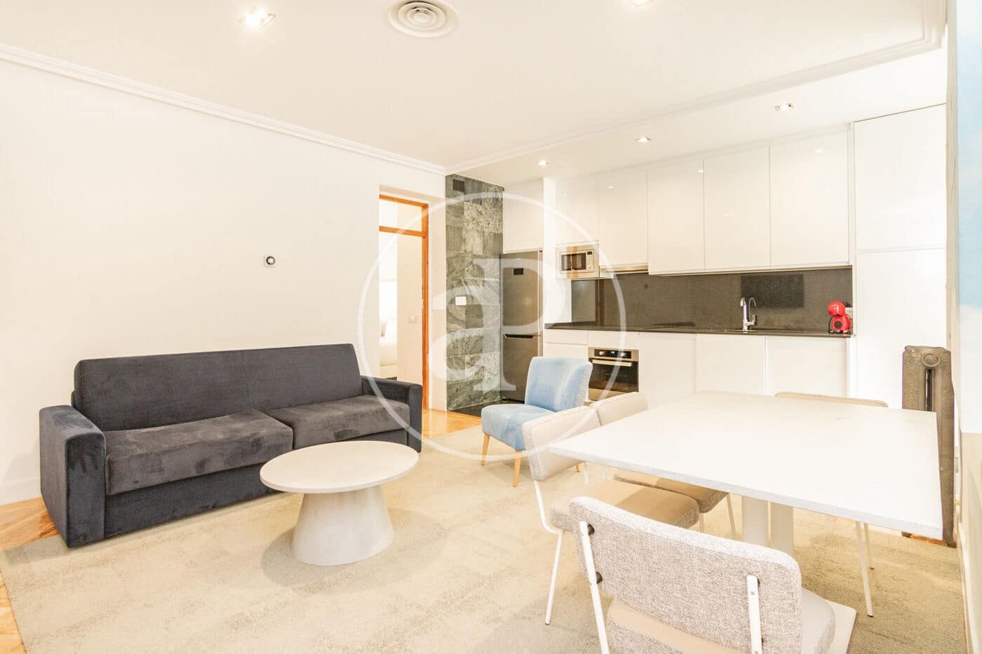 1 soveværelse Lejlighed til leje i Madrid by - € 2.625 (Ref: 8726471)